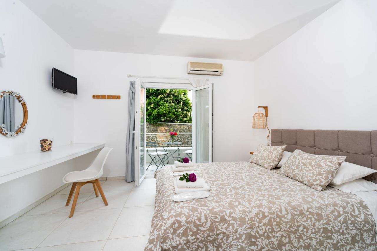 Averto Corfu Apartments Dassia  Extérieur photo