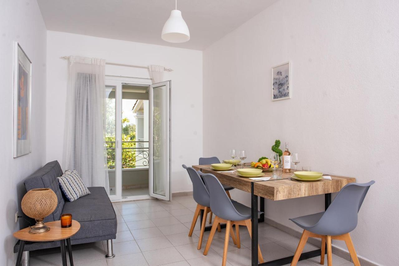 Averto Corfu Apartments Dassia  Extérieur photo